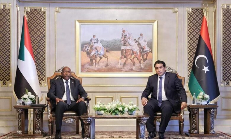 تفاصيل لقاء البرهان ورئيس المجلس الرئاسي الليبي | الساعة 24 نيوز